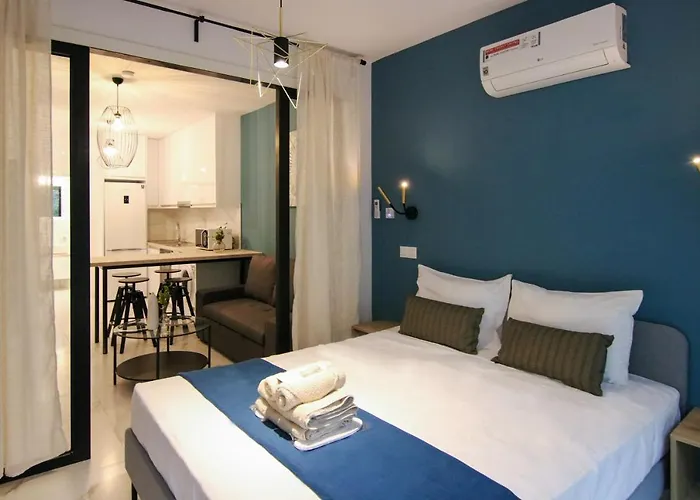 Limnaria 123 Seaside Romantic Flat アパート