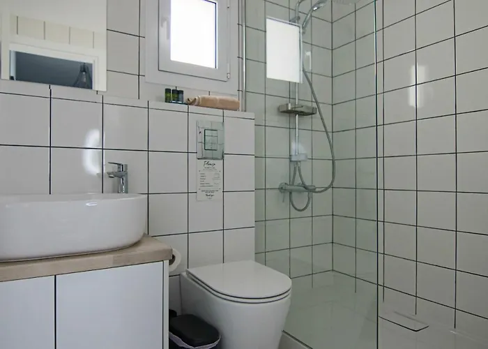 Limnaria 123 Seaside Romantic Flat * パ フォス