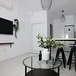 Limnaria 123 Seaside Romantic Flat *