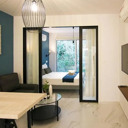 Phaedrus Living Seaside Romantic Flat Limnaria 123