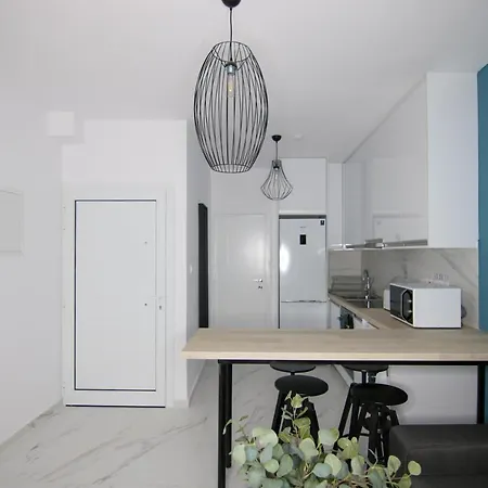Phaedrus Living Seaside Romantic Flat Limnaria 123
